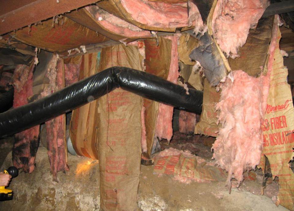Crawl Space Encapsulation - Avoid Costly Problems & Repairs - Longmont Insulation Pros